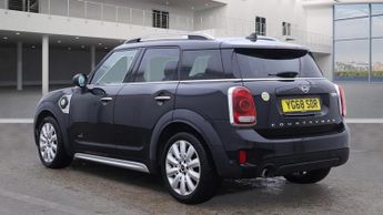 MINI COUNTRYMAN 1.5 7.6kWh GPF Cooper SE SUV 5dr Petrol Plug-in Hybrid Auto ALL4