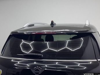 MINI COUNTRYMAN 1.5 7.6kWh GPF Cooper SE SUV 5dr Petrol Plug-in Hybrid Auto ALL4