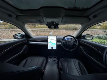 FORD MUSTANG MACH-E Extended Range 91kWh SUV 5dr Electric Automatic (294 ps)