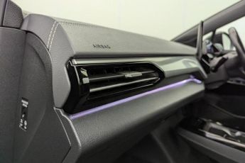 VOLKSWAGEN ID.4 Pure 52kWh Life SUV 5dr Electric Auto (148 ps)