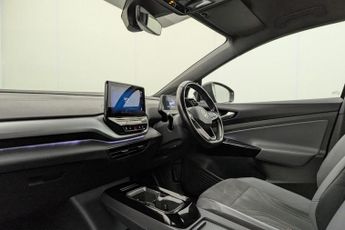 VOLKSWAGEN ID.4 Pure 52kWh Life SUV 5dr Electric Auto (148 ps)