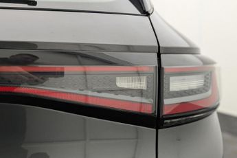 VOLKSWAGEN ID.4 Pure 52kWh Life SUV 5dr Electric Auto (148 ps)