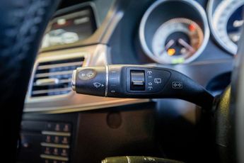 MERCEDES-BENZ E-CLASS 2.1 E220 BlueTEC AMG Night Edition Estate 5dr Diesel G-Tronic+ E