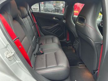 MERCEDES-BENZ A CLASS AMG A 45 4MATIC PREMIUM