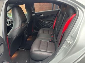 MERCEDES-BENZ A CLASS AMG A 45 4MATIC PREMIUM