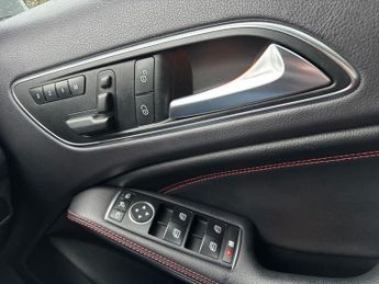 MERCEDES-BENZ A CLASS AMG A 45 4MATIC PREMIUM