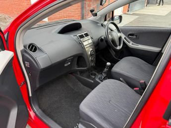 TOYOTA YARIS 1.3 DUAL VVT-I TR HATCHBACK PETROL MANUAL EURO 4 100 BHP