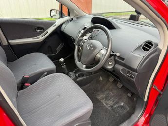 TOYOTA YARIS 1.3 DUAL VVT-I TR HATCHBACK PETROL MANUAL EURO 4 100 BHP