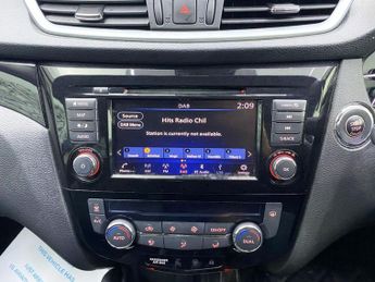 NISSAN QASHQAI 1.3 DIG-T N-Connecta SUV 5dr Petrol DCT Auto Euro 6 (s/s) (160 p