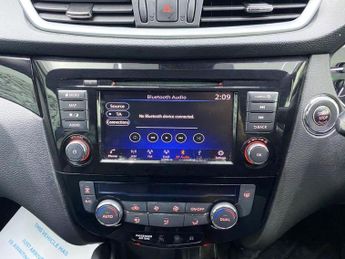 NISSAN QASHQAI 1.3 DIG-T N-Connecta SUV 5dr Petrol DCT Auto Euro 6 (s/s) (160 p