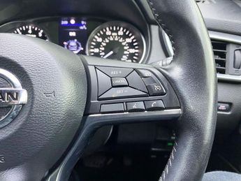 NISSAN QASHQAI 1.3 DIG-T N-Connecta SUV 5dr Petrol DCT Auto Euro 6 (s/s) (160 p