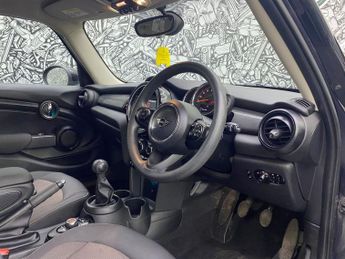 MINI HATCH 1.5 Cooper Classic Hatchback 5dr Petrol Manual Euro 6 (s/s) (136