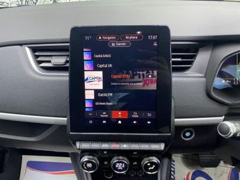 RENAULT ZOE R135 52kWh GT Line Hatchback 5dr Electric Auto (i, Rapid Charge)
