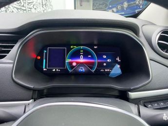 RENAULT ZOE R135 52kWh GT Line Hatchback 5dr Electric Auto (i, Rapid Charge)