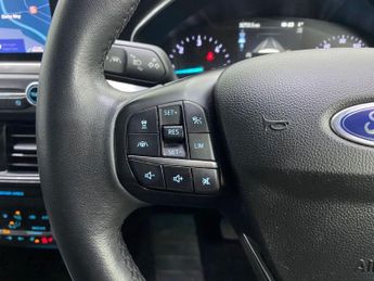 FORD FOCUS 1.5 EcoBlue Titanium Hatchback 5dr Diesel Auto Euro 6 (s/s) (120