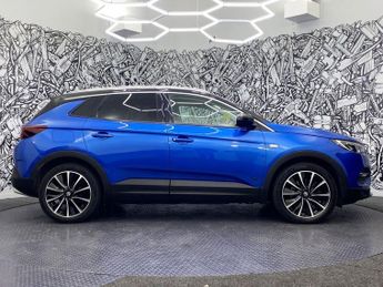 VAUXHALL GRANDLAND X 1.6 13.2kWh Elite Nav SUV 5dr Petrol Plug-in Hybrid Auto 4WD Eur