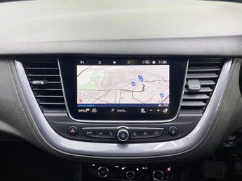 VAUXHALL GRANDLAND X 1.6 13.2kWh Elite Nav SUV 5dr Petrol Plug-in Hybrid Auto 4WD Eur