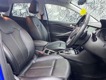 VAUXHALL GRANDLAND X 1.6 13.2kWh Elite Nav SUV 5dr Petrol Plug-in Hybrid Auto 4WD Eur