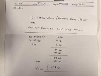 VOLKSWAGEN TIGUAN 2.0 TDI BlueMotion Tech R-Line SUV 5dr Diesel DSG 4WD Euro 5 (s/