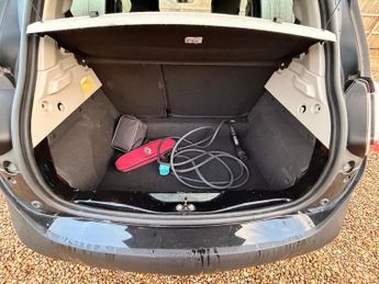 RENAULT ZOE R110 41kWh Dynamique Nav Hatchback 5dr Electric Auto (107 bhp)