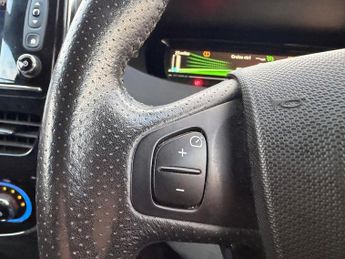 RENAULT ZOE R110 41kWh Dynamique Nav Hatchback 5dr Electric Auto (107 bhp)