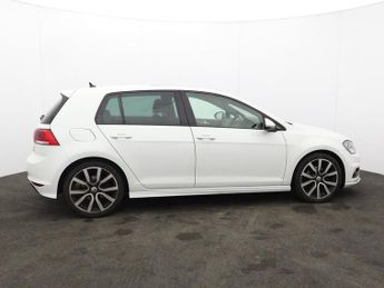 VOLKSWAGEN GOLF 2.0 TDI BlueMotion Tech R-Line Edition Hatchback 5dr Diesel DSG 