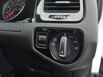 VOLKSWAGEN GOLF 2.0 TDI BlueMotion Tech R-Line Edition Hatchback 5dr Diesel DSG 