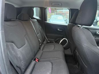 JEEP RENEGADE 1.4T MultiAirII Longitude SUV 5dr Petrol DDCT Euro 6 (s/s) (140 