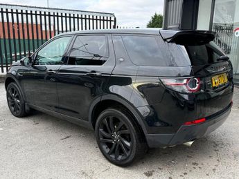 LAND ROVER DISCOVERY SPORT 2.0 TD4 HSE Black SUV 5dr Diesel Auto 4WD Euro 6 (s/s) (180 ps)
