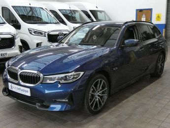 BMW 3 SERIES 2.0 330e 12kWh Sport Pro Touring 5dr Petrol Plug-in Hybrid Auto 