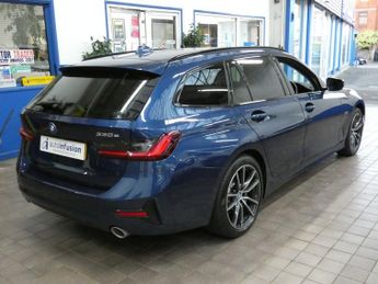 BMW 3 SERIES 2.0 330e 12kWh Sport Pro Touring 5dr Petrol Plug-in Hybrid Auto 