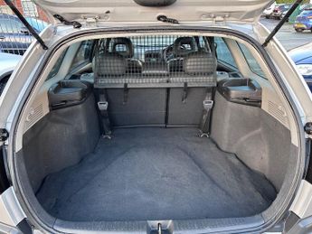 TOYOTA AVENSIS 2.0 VVT-i CDX Estate 5dr Petrol Automatic (214 g/km, 147 bhp)