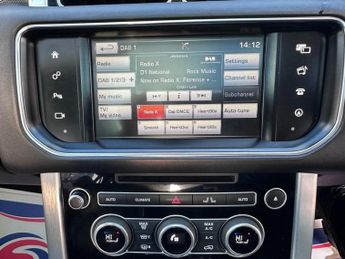 LAND ROVER RANGE ROVER 3.0 TD V6 Vogue SE SUV 5dr Diesel Auto 4WD Euro 6 (s/s) (258 ps)