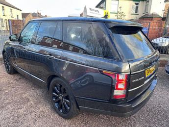 LAND ROVER RANGE ROVER 3.0 TD V6 Vogue SE SUV 5dr Diesel Auto 4WD Euro 6 (s/s) (258 ps)
