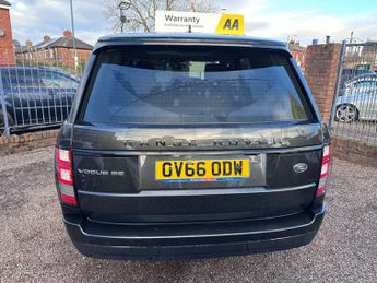 LAND ROVER RANGE ROVER 3.0 TD V6 Vogue SE SUV 5dr Diesel Auto 4WD Euro 6 (s/s) (258 ps)