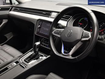 VOLKSWAGEN PASSAT 1.4 TSI 13kWh GTE Saloon 4dr Petrol Plug-in Hybrid DSG Euro 6 (s