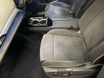 VOLKSWAGEN ID.5 Pro 77kWh Max SUV 5dr Electric Auto (174 ps)