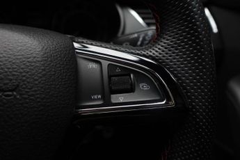 SKODA OCTAVIA 2.0 TSI GPF vRS Hatchback 5dr Petrol DSG Euro 6 (s/s) (245 ps)