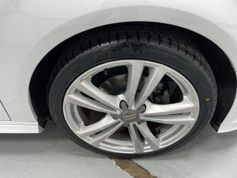 AUDI A3 2.0 TDI S line Sportback 5dr Diesel S Tronic Euro 6 (s/s) (150 p