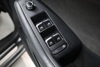 AUDI Q5 2.0 TDI S line Plus SUV 5dr Diesel S Tronic quattro Euro 6 (s/s)