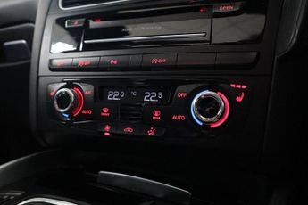 AUDI Q5 2.0 TDI S line Plus SUV 5dr Diesel S Tronic quattro Euro 6 (s/s)