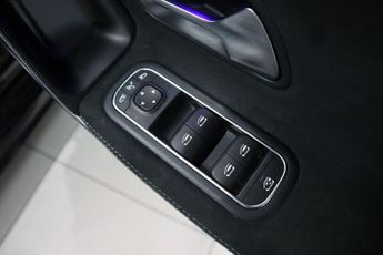 MERCEDES-BENZ A-CLASS 1.3 A200 AMG Line Edition (Executive) Hatchback 5dr Petrol 7G-DC