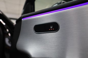 MERCEDES-BENZ A-CLASS 1.3 A200 AMG Line Edition (Executive) Hatchback 5dr Petrol 7G-DC