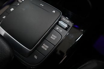 MERCEDES-BENZ A-CLASS 1.3 A200 AMG Line Edition (Executive) Hatchback 5dr Petrol 7G-DC