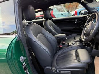 MINI Electric Hatch Cooper SE 32.6kWh Level 3 Hatchback 3dr Electric Auto (184 ps)