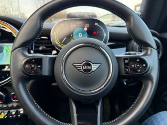 MINI Electric Hatch Cooper SE 32.6kWh Level 3 Hatchback 3dr Electric Auto (184 ps)
