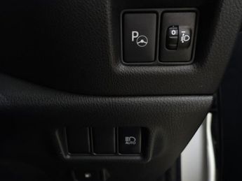 TOYOTA C-HR 1.8 VVT-h Excel SUV 5dr Petrol Hybrid CVT Euro 6 (s/s) (122 ps)