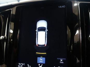 VOLVO XC60 2.0 D5 PowerPulse R-Design SUV 5dr Diesel Auto AWD Euro 6 (s/s) 