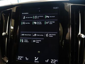 VOLVO XC60 2.0 D5 PowerPulse R-Design SUV 5dr Diesel Auto AWD Euro 6 (s/s) 