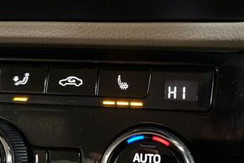 SKODA SUPERB 1.4 TSI iV 13kWh SE L Hatchback 5dr Petrol Plug-in Hybrid DSG Eu